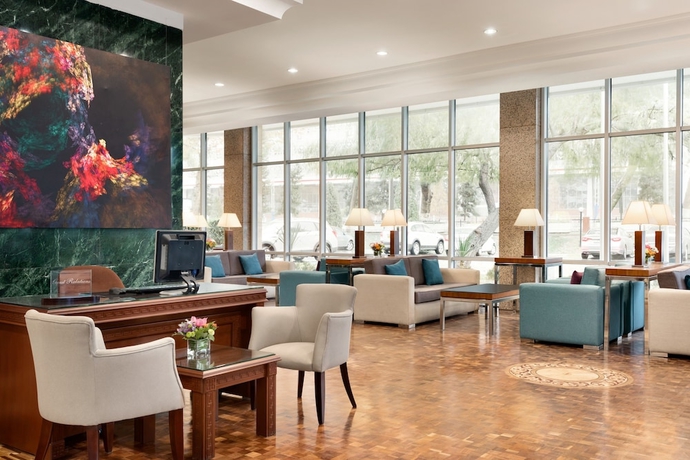 Imagen de los interiores del Hotel Wyndham Tashkent. Foto 14