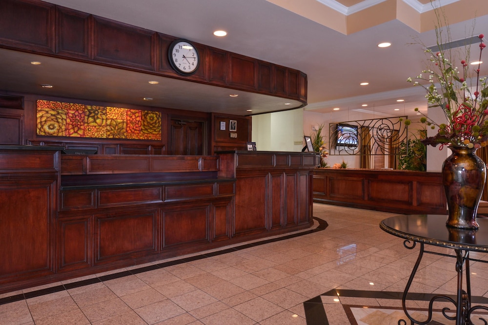 Imagen de los interiores del Hotel Wyndham Tucson Conference Center/airport North. Foto 16