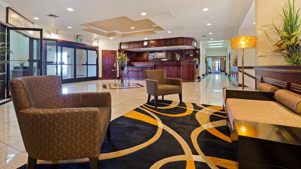 Imagen de los interiores del Hotel Wyndham Tucson Conference Center/airport North. Foto 17