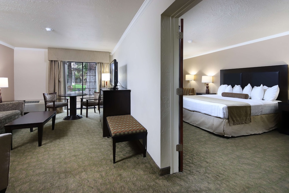 Imagen de la habitación del Hotel Wyndham Tucson Conference Center/airport North. Foto 9
