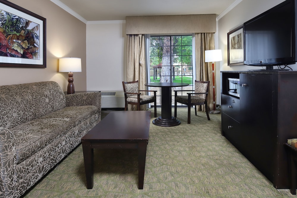 Imagen de la habitación del Hotel Wyndham Tucson Conference Center/airport North. Foto 13