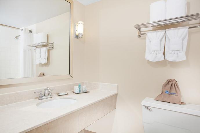 Imagen de la habitación del Hotel Wyndham Tulsa. Foto 8