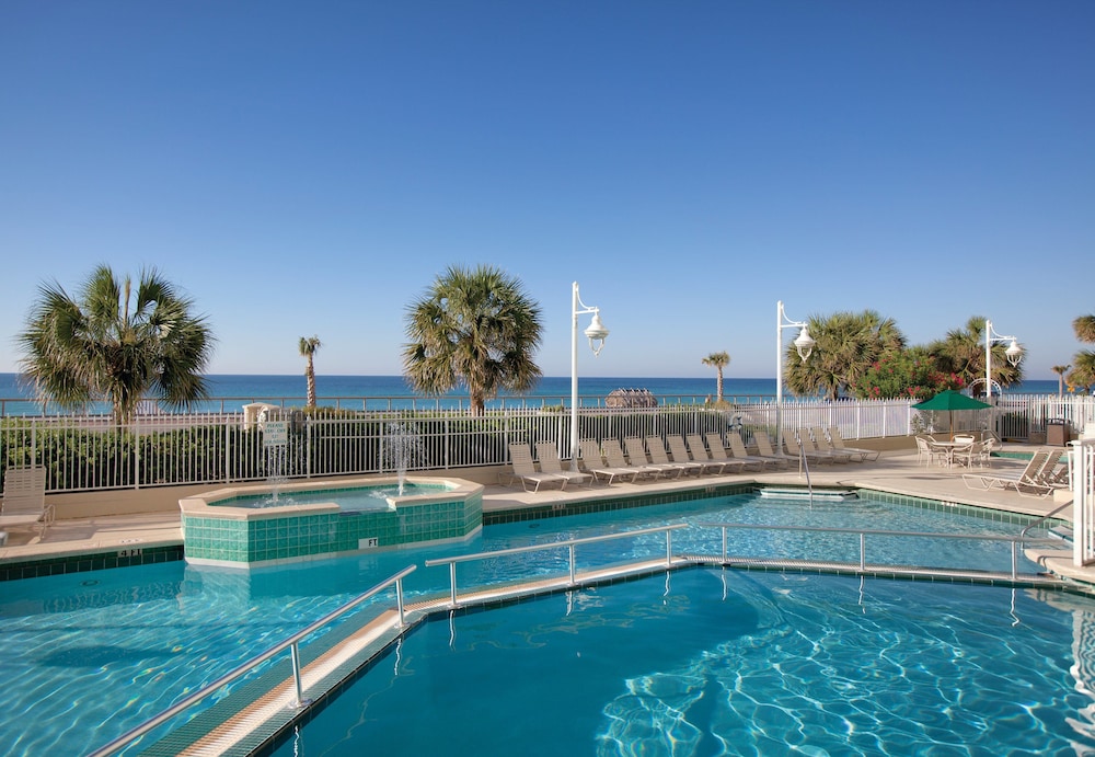 Imagen de la piscina del Hotel Wyndham Vacation Resorts At Majestic Sun. Foto 18