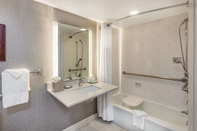 Imagen de la habitación del Hotel Wyndham Visalia. Foto 4