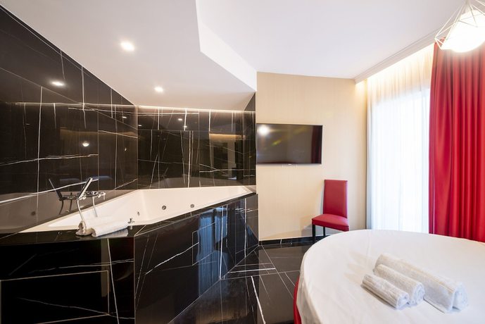 Imagen de la habitación del Hotel X Business. Foto 12