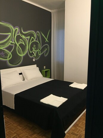 Imagen de la habitación del Hotel X, Ravenna. Foto 16