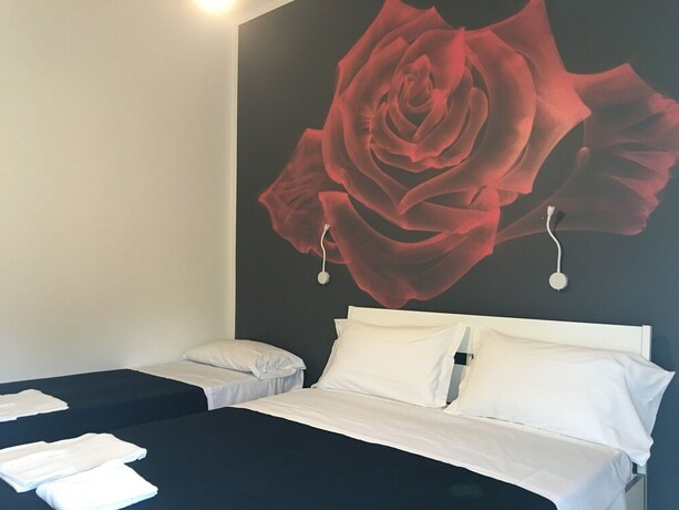 Imagen de la habitación del Hotel X, Ravenna. Foto 26