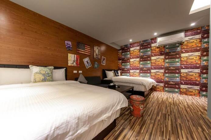 Imagen general del Hotel X Square. Foto 8