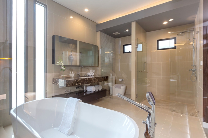 Imagen de la habitación del Hotel X10 Seaview Suites Panwa Beach. Foto 3