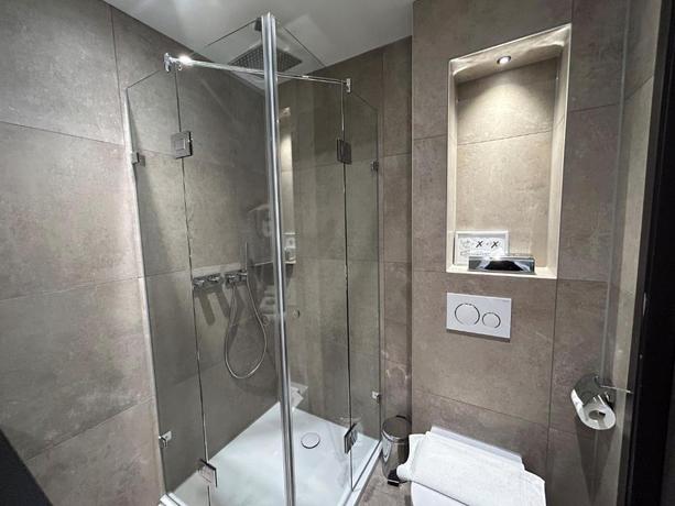 Imagen de la habitación del Hotel XO Hotels Blue Tower. Foto 3