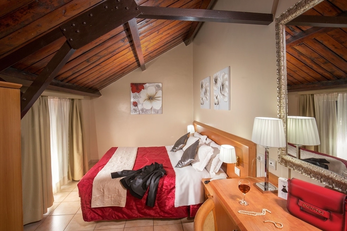 Imagen de la habitación del Hotel XX SETTEMBRE. Foto 11