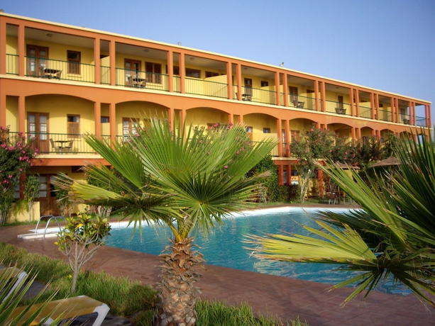 Imagen de la piscina del Hotel Xaguate. Foto 11