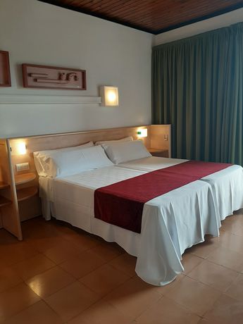 Imagen de la habitación del Hotel Xaine Park. Foto 5