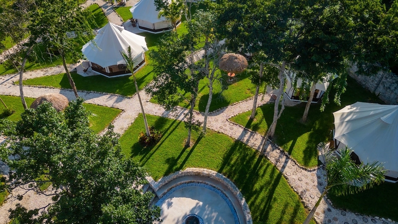 Imagen de los interiores del Hotel Xakluum Eco Glampings. Foto 16