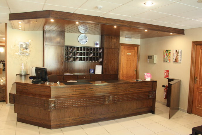 Imagen de los interiores del Hotel Xalet Besolí. Foto 13