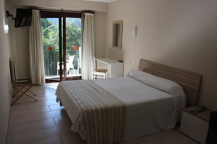 Imagen de la habitación del Hotel Xalet Besolí. Foto 8