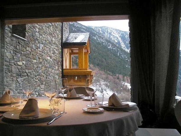 Imagen general del Hotel Xalet Bringue and Spa. Foto 7