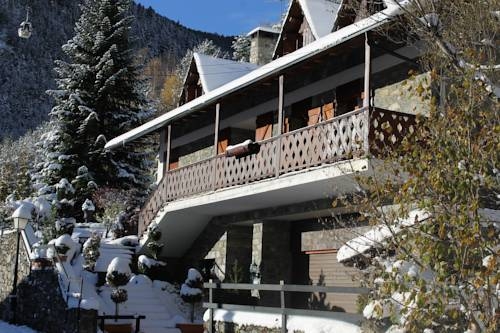 Imagen general del Hotel Xalet Llopis. Foto 5