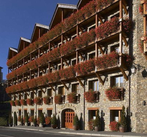 Imagen general del Hotel Xalet Montana. Foto 3