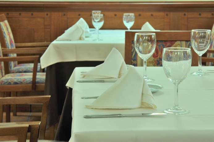 Imagen del bar/restaurante del Hotel Xalet Verd&uacute;. Foto 5