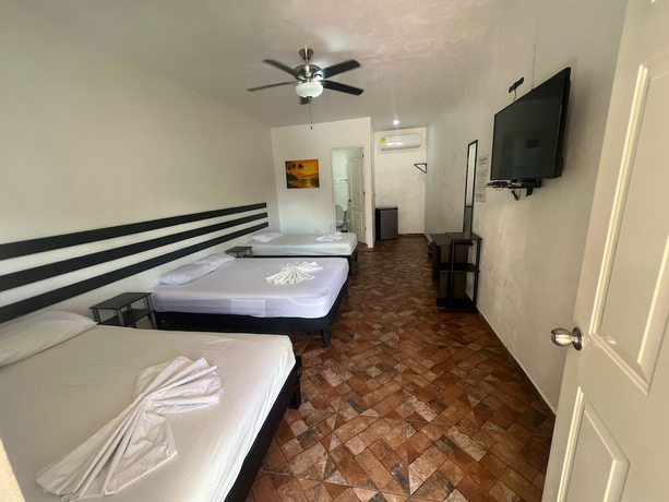 Imagen de la habitación del Hotel Xaman. Foto 8