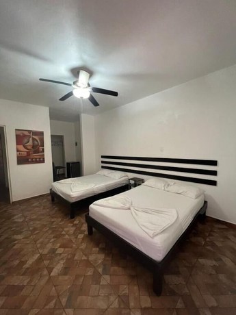 Imagen de la habitación del Hotel Xaman. Foto 12