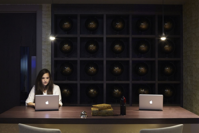 Imagen de los interiores del Hotel Xanadu. Foto 14