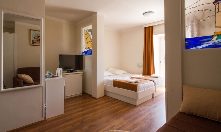 Imagen de la habitación del Hotel Xanadu, Herceg Novi. Foto 12