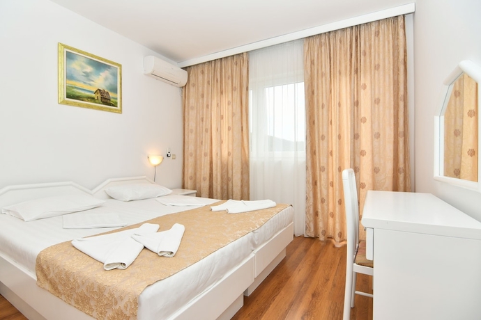 Imagen de la habitación del Hotel Xanadu, Herceg Novi. Foto 16