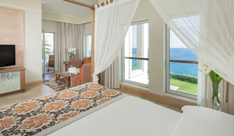 Imagen de la habitación del Hotel Xanadu Island. Foto 17