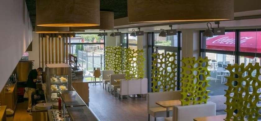 Imagen del bar/restaurante del Hotel Xanadu Resort - cottage. Foto 7