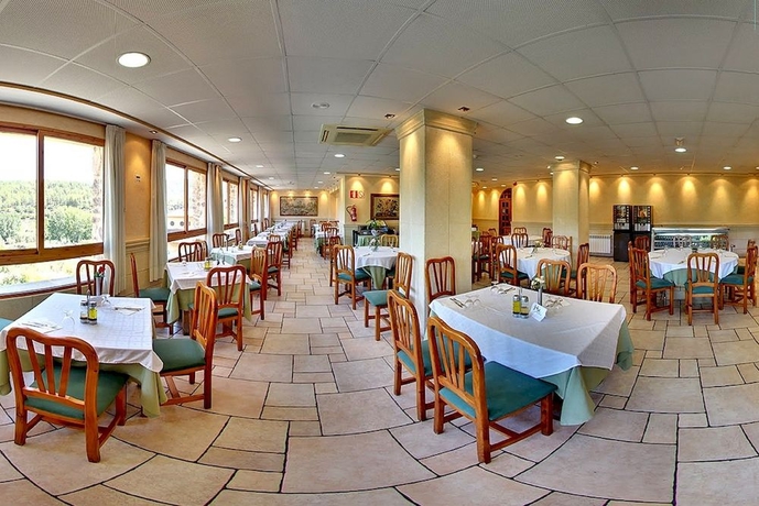 Imagen del bar/restaurante del Hotel Xauen, Montanejos. Foto 4