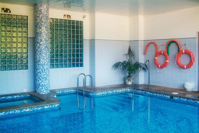 Imagen de la piscina del Hotel Xauen, Montanejos. Foto 14