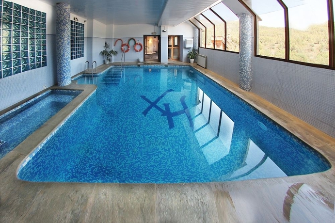 Imagen de la piscina del Hotel Xauen, Montanejos. Foto 15