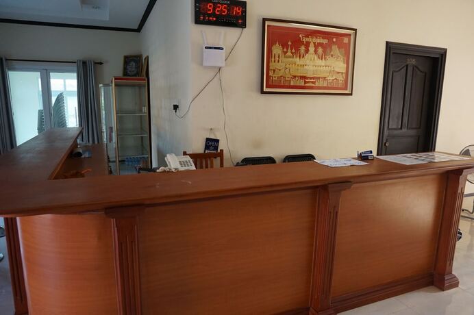 Imagen de los interiores del Hotel Xaychaleurn. Foto 17