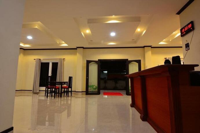 Imagen de los interiores del Hotel Xaychaleurn. Foto 19
