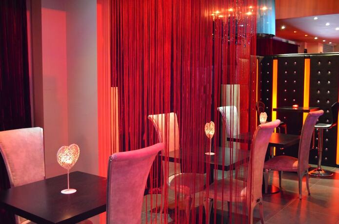 Imagen general del Hotel Xcite Salem. Foto 2