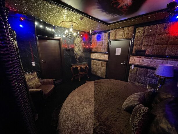 Imagen de la habitación del Hotel Xcite Salem. Foto 11