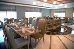 Imagen del bar/restaurante del Hotel Xclusive Casa. Foto 2