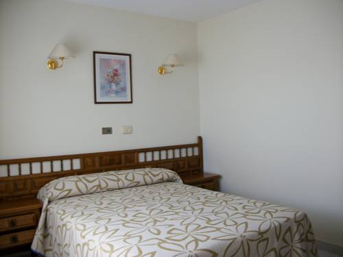 Imagen de la habitación del Hotel Xeito. Foto 8