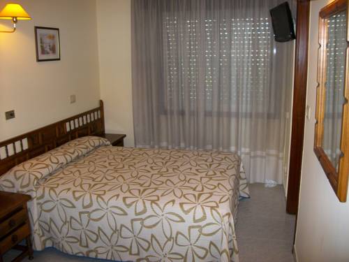 Imagen de la habitación del Hotel Xeito. Foto 9