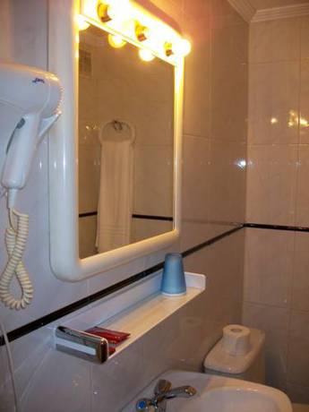 Imagen de la habitación del Hotel Xeito. Foto 16