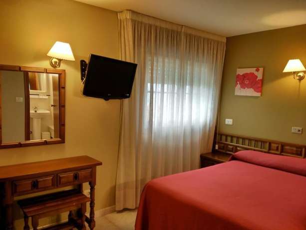 Imagen de la habitación del Hotel Xeito. Foto 11