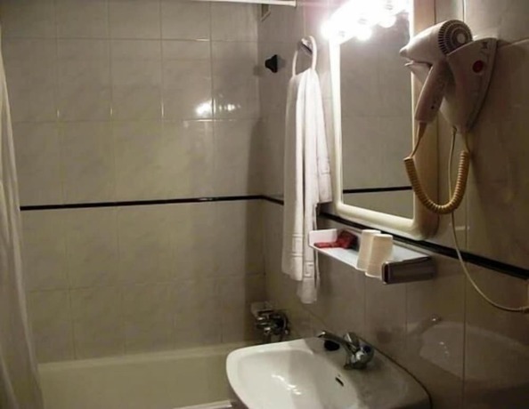 Imagen de la habitación del Hotel Xeito. Foto 14