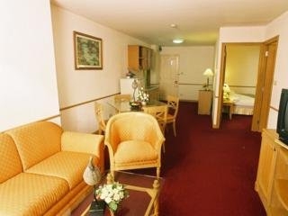 Imagen de la habitación del Hotel Xen Suites Bangkok. Foto 2