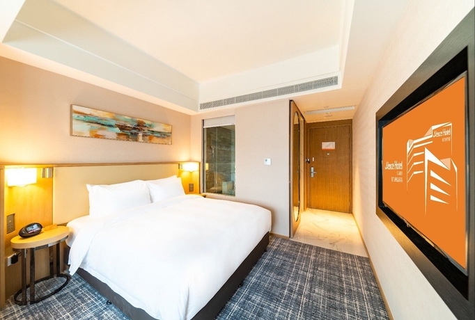 Imagen de la habitación del Hotel Xence. Foto 9