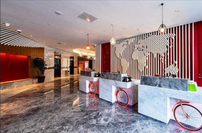 Imagen de los interiores del Hotel Xence. Foto 19