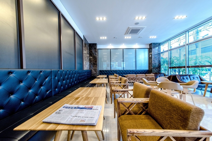 Imagen de los interiores del Hotel Xenia, Jeju. Foto 17