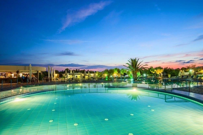 Imagen general del Hotel Xenios Anastasia Resort and Spa. Foto 4