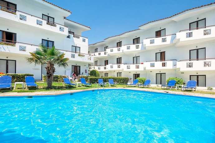 Imagen general del Hotel Xenios Dolphin Beach. Foto 2